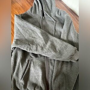 Heated Hammacher Schlemmer Zip Hoodie